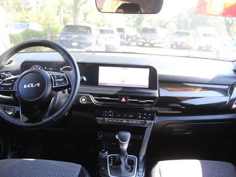 Certified 2024 Kia Seltos S FWD image 22