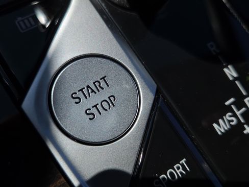 Used 2022 BMW X5 xDrive45e image 42