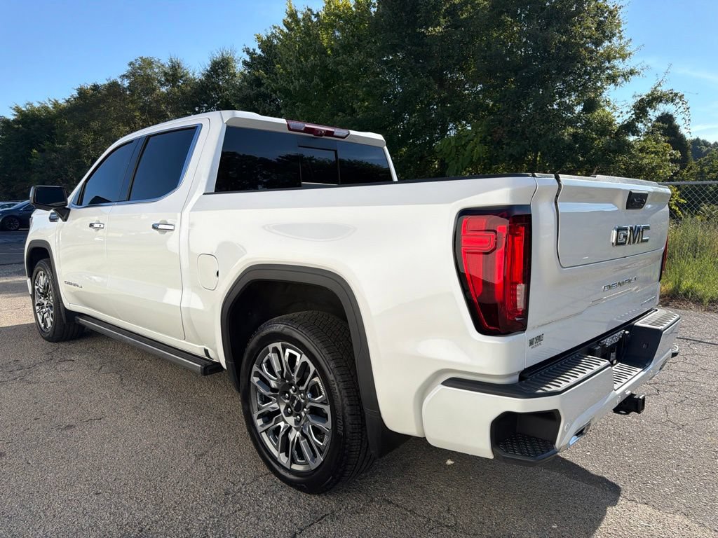 Used 2025 GMC Sierra 1500 Denali Ultimate AWD/4WD image 4