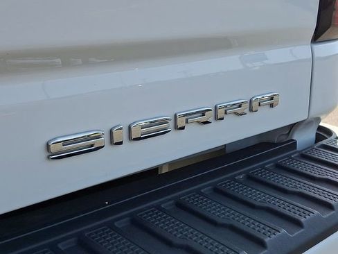Certified 2024 GMC Sierra 2500 Denali w/ Denali Reserve Package AWD/4WD image 30