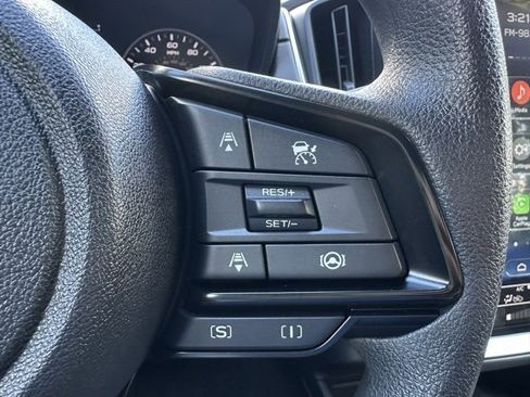 Used 2024 Subaru Crosstrek 2.0i Premium image 19