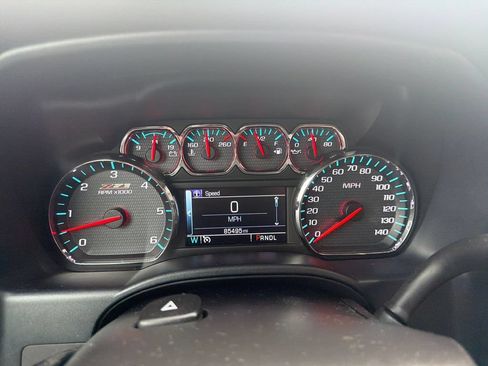 Used 2018 Chevrolet Silverado 1500 LT w/ Redline Edition AWD/4WD image 16