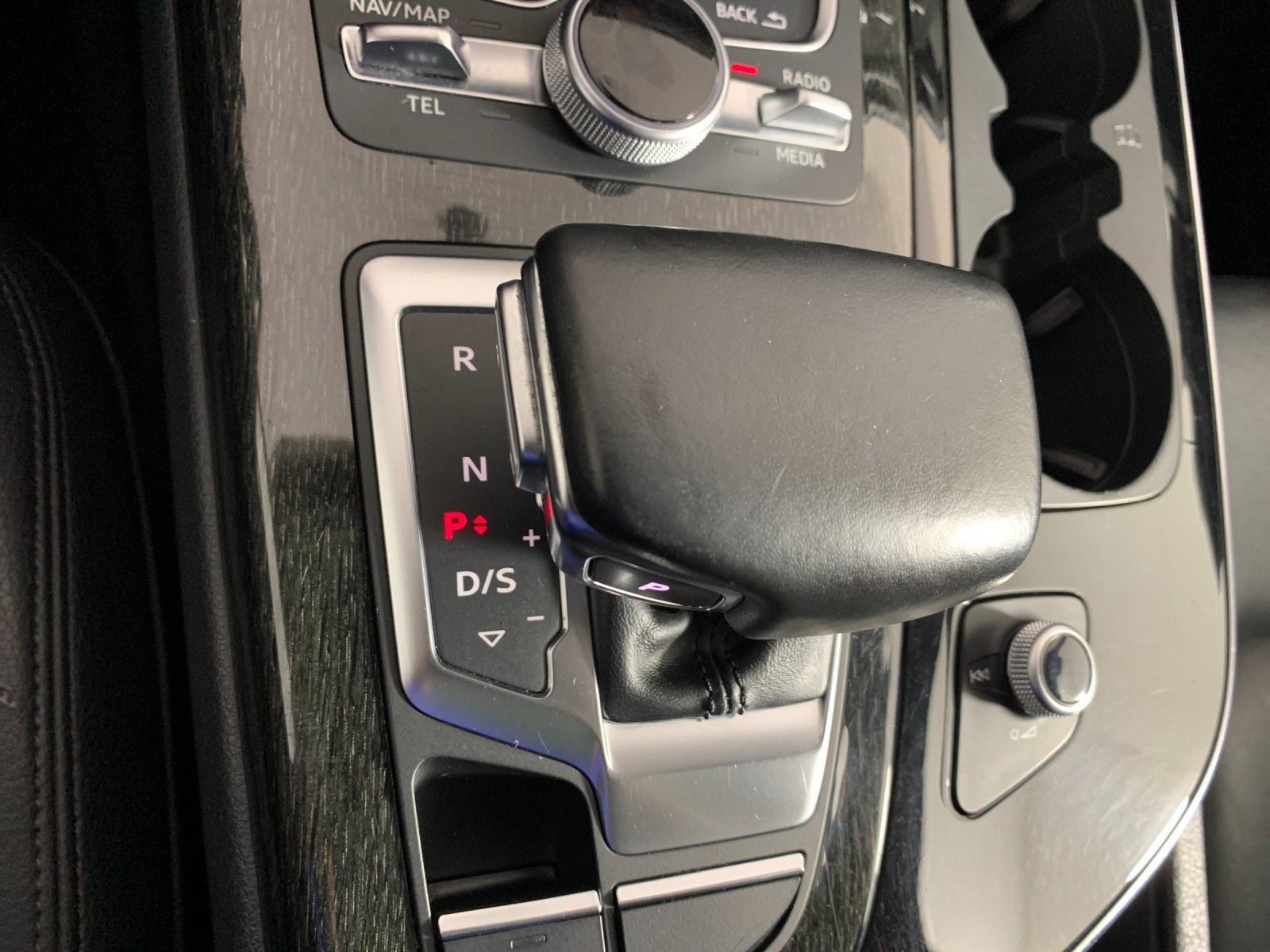 Used 2019 Audi Q7 3.0T Premium Plus AWD/4WD image 24