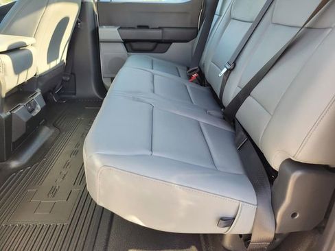 New 2026 Ford F250 XL w/ XL Chrome Package image 11