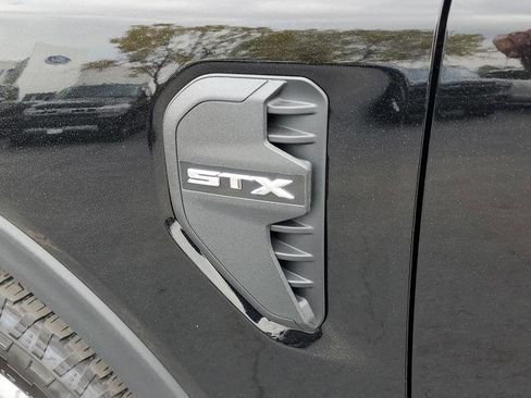 New 2025 Ford Ranger XL image 10