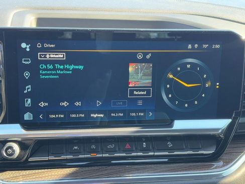 Used 2024 Chevrolet Silverado 1500 LT w/ Z71 Off-Road Package image 19