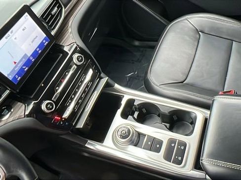 Used 2023 Ford Explorer Limited w/ Equipment Group 301A image 30
