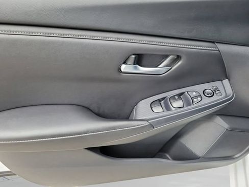 Used 2023 Nissan Sentra S FWD image 18
