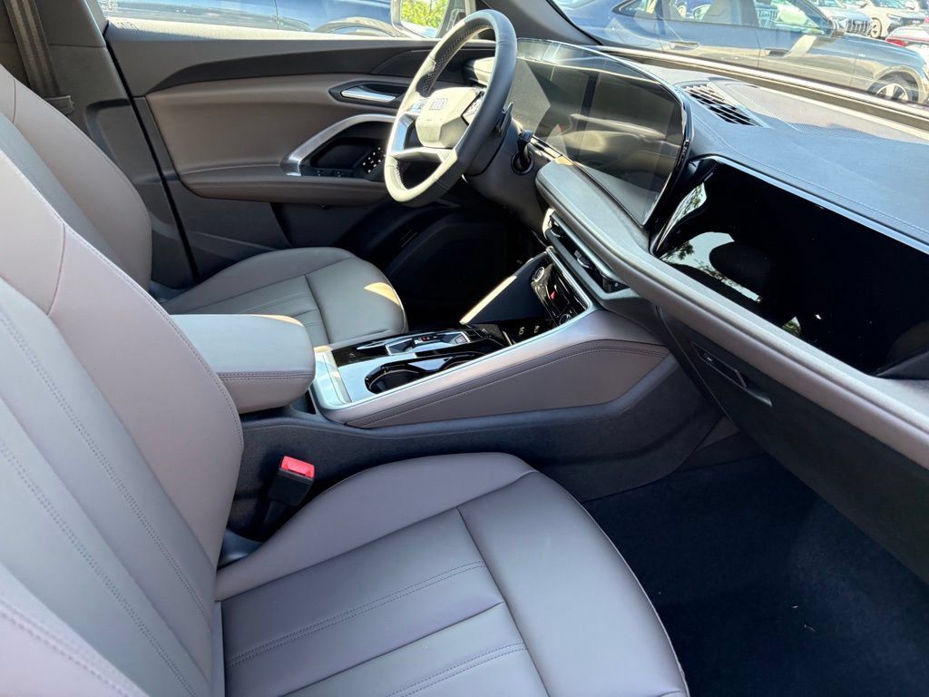 New 2026 Audi Q5 Premium AWD/4WD image 18