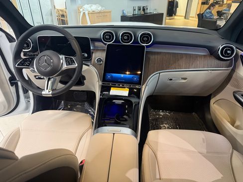 Certified 2026 Mercedes-Benz GLC 300 4MATIC image 20