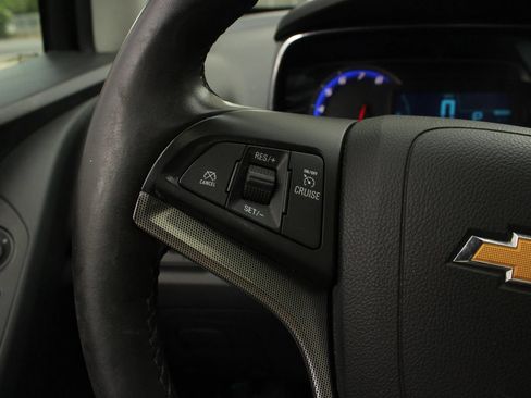 Used 2015 Chevrolet Trax LTZ FWD image 29