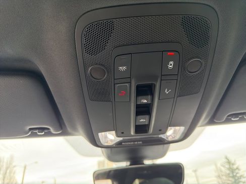 Used 2022 Audi Q3 2.0T Premium image 25