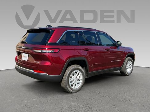 New 2026 Jeep Grand Cherokee Laredo AWD/4WD image 19