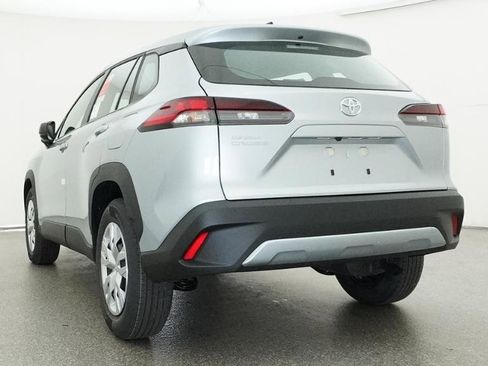 New 2026 Toyota Corolla Cross L image 3