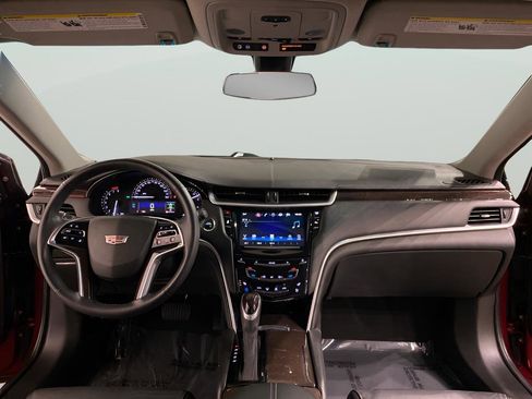 Used 2017 Cadillac XTS Luxury image 11