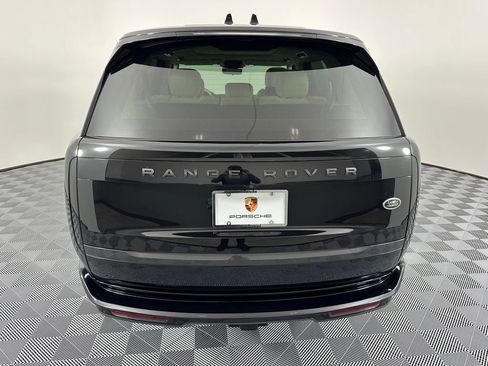 Used 2023 Land Rover Range Rover Long Wheelbase Autobiography AWD/4WD image 13