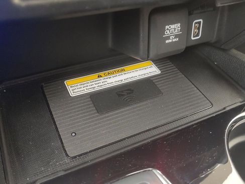 Used 2023 Honda Passport Elite image 15