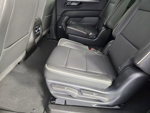 New 2026 Chevrolet Suburban Premier w/ Sun And Tow Package RWD image 33