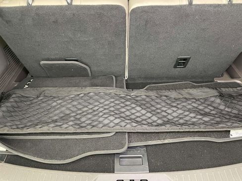 Used 2021 Ford Explorer Platinum w/ Equipment Group 601A AWD/4WD image 21