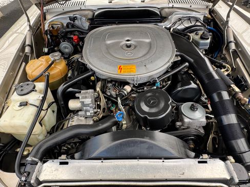 Used 1988 Mercedes-Benz 560 SL image 21