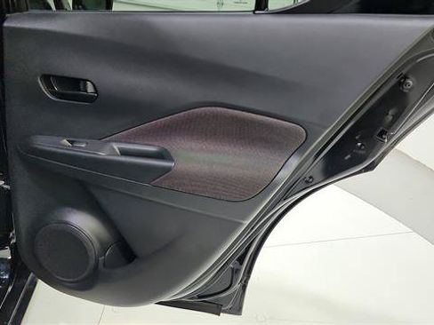 Used 2019 Nissan Kicks S FWD image 25