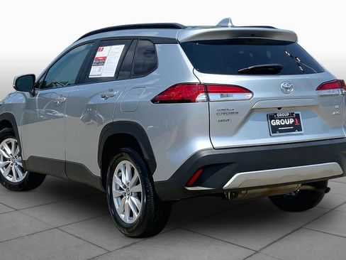Used 2024 Toyota Corolla Cross LE w/ Moonroof Package AWD/4WD image 12