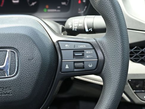 New 2025 Honda Accord SE image 24