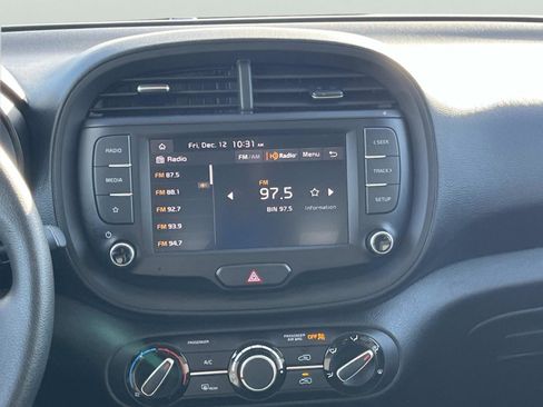 Certified 2023 Kia Soul LX w/ Option Group 015 image 15