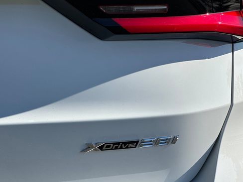 Used 2025 BMW X1 xDrive28i w/ Technology Package image 38