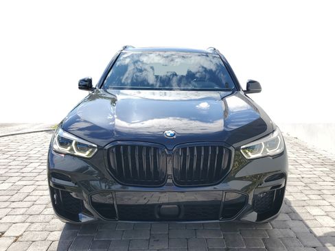 Used 2023 BMW X5 M50i w/ Executive Package image 2