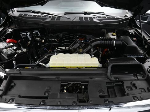 Used 2025 Ford F150 Lariat w/ FX4 Off-Road Package image 24