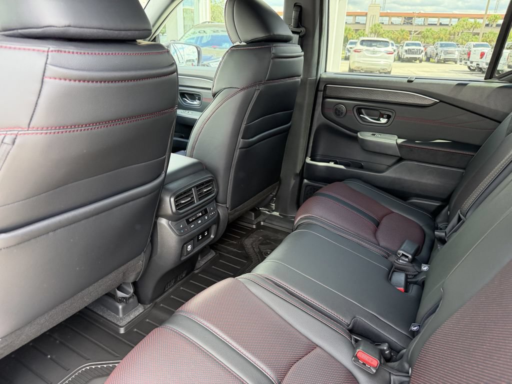 New 2026 Honda Pilot Black Edition image 20