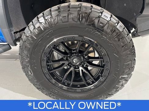 Used 2023 Chevrolet Silverado 1500 ZR2 image 15