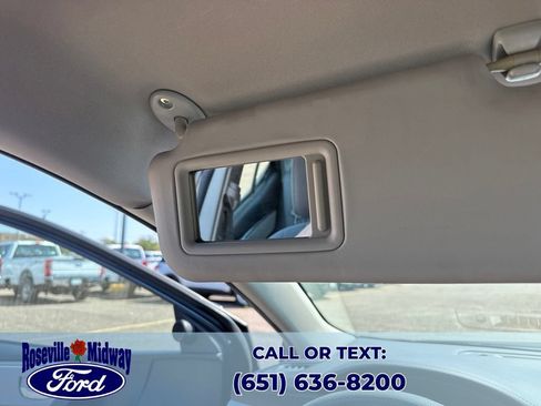 Used 2014 Toyota Corolla LE FWD image 19