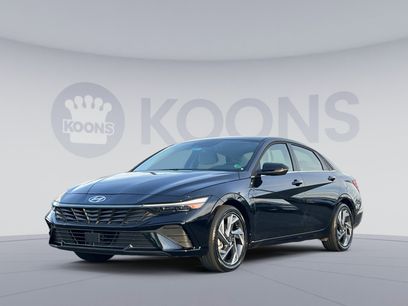 Certified 2025 Hyundai Elantra Limited