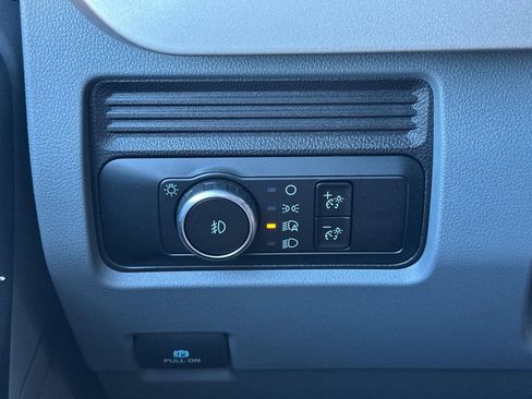 Used 2024 Ford F450 XL w/ XL Chrome Package image 28