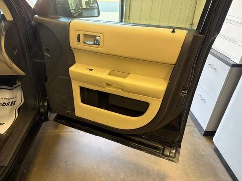 Used 2014 Ford Flex SE FWD image 22