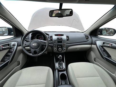 Used 2013 Kia Forte EX w/ Fuel Economy Pkg image 19