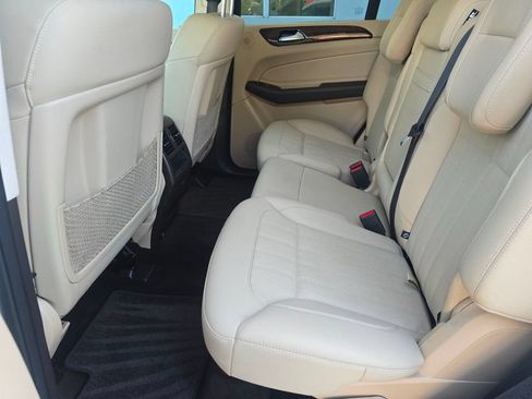 Used 2019 Mercedes-Benz GLS 450 4MATIC image 12