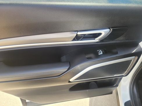 Used 2020 Kia Telluride S FWD image 16