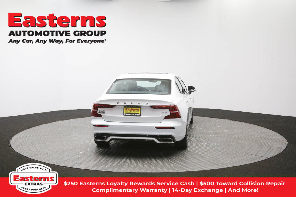 Used 2022 Volvo S60 B5 Inscription FWD image 39