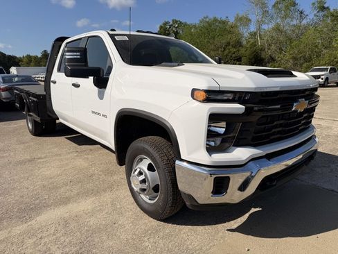 New 2026 Chevrolet Silverado 3500 W/T w/ WT Convenience Package image 9