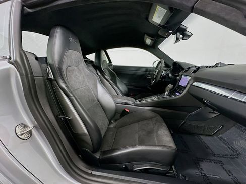 Used 2018 Porsche 718 Cayman GTS image 28
