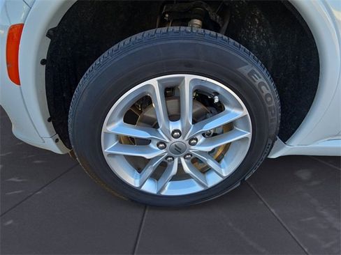 Used 2023 Dodge Durango GT image 14