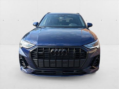 New 2025 Audi Q3 2.0T Premium image 2