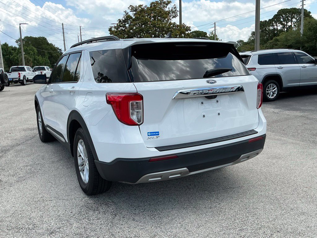 Used 2023 Ford Explorer XLT w/ Equipment Group 202A RWD image 7
