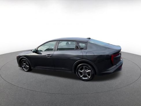 Used 2025 Kia K4 LXS image 10