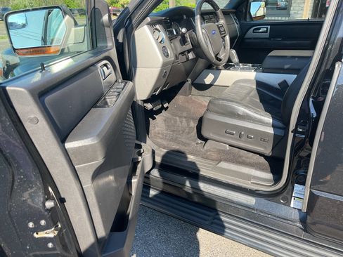 Used 2014 Ford Expedition EL Limited AWD/4WD image 15
