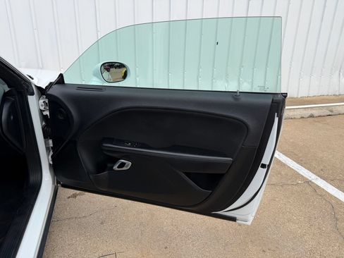 Used 2019 Dodge Challenger R/T RWD image 24