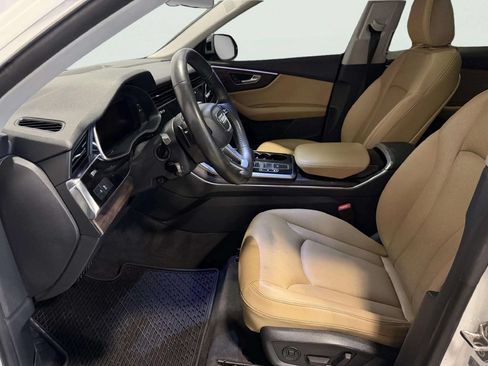 Used 2019 Audi Q8 Premium Plus AWD/4WD image 13